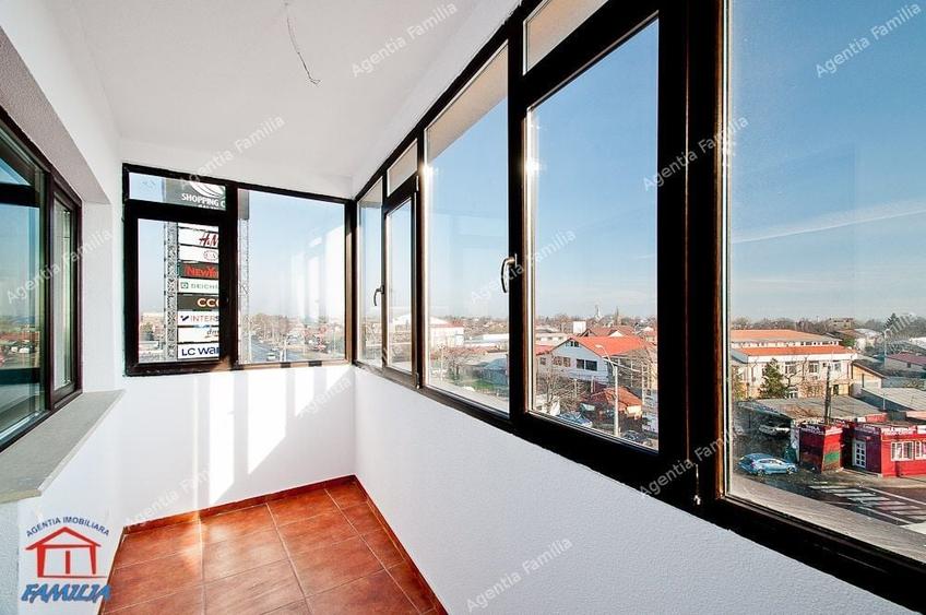 Apartament cu 3 camere decomandat în Bd. Coșbuc