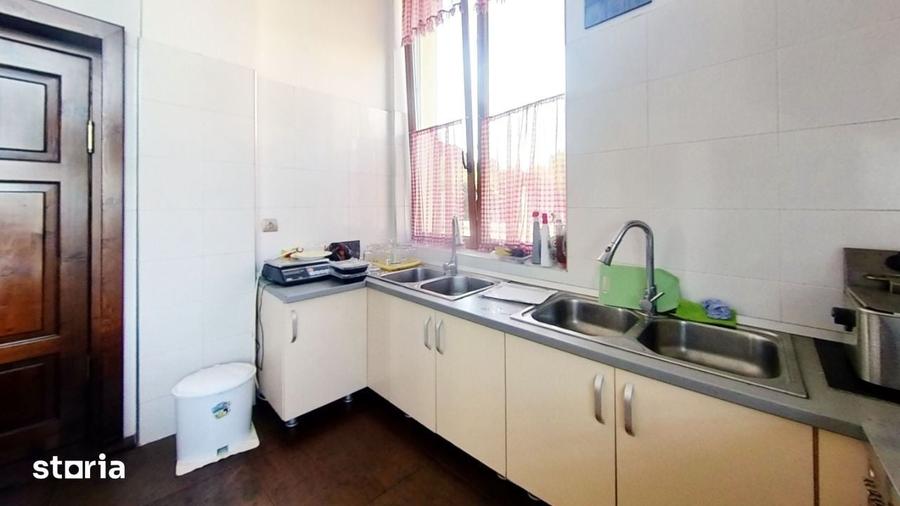 Casă cu Teren 561 Mp în Sânmartin