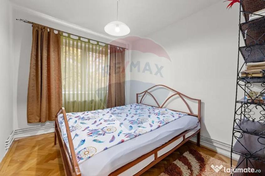 Apartament cu 3 camere de inchiriat - zona Boul Rosu - 6