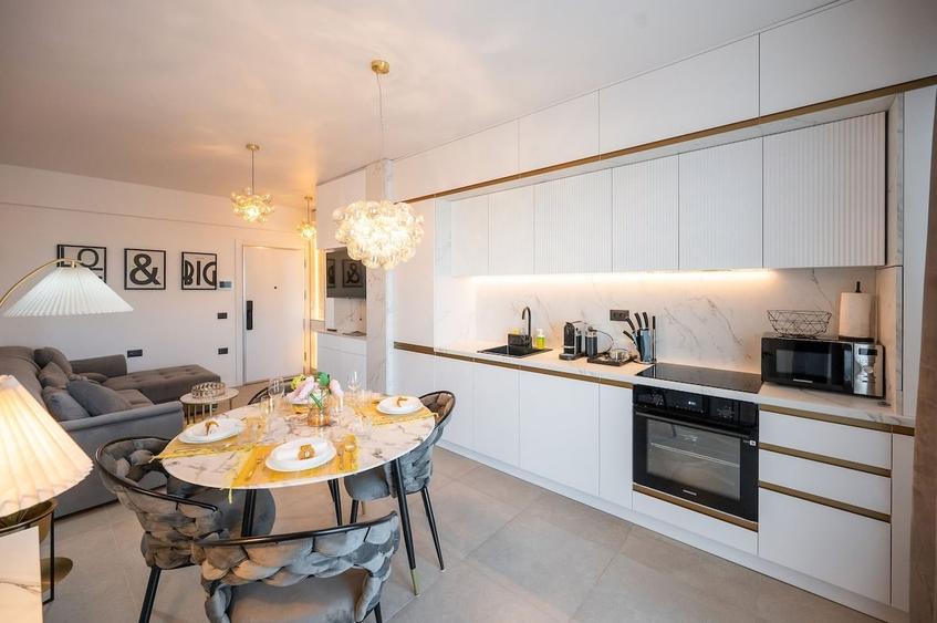 Apartament cu 2 camere decomandat în Mamaia-Sat