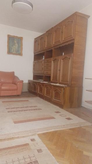 Apartament cu 3 camere decomandat în Ultracentral