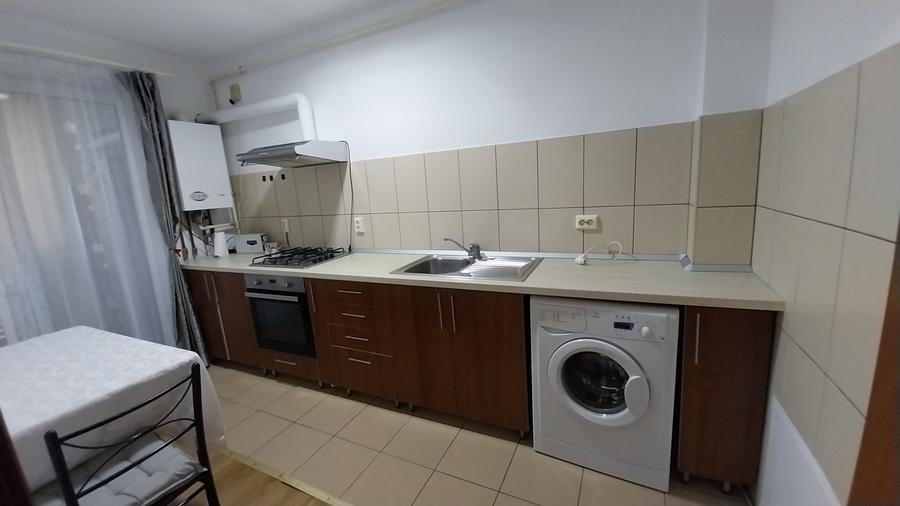 Apartament cu 2 camere decomandat în Florești