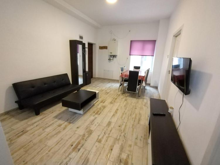 Apartament cu 3 camere, mobilat în Turnișor