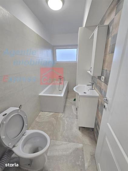 Apartament cu 2 camere decomandat în Tătărași — fotografia 2