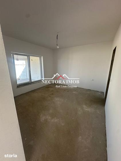Casă cu 4 camere cu Teren 540 Mp în Sântandrei