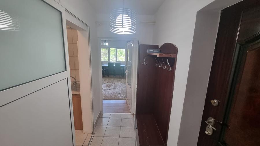 Apartament cu 2 camere decomandat în Tătărași