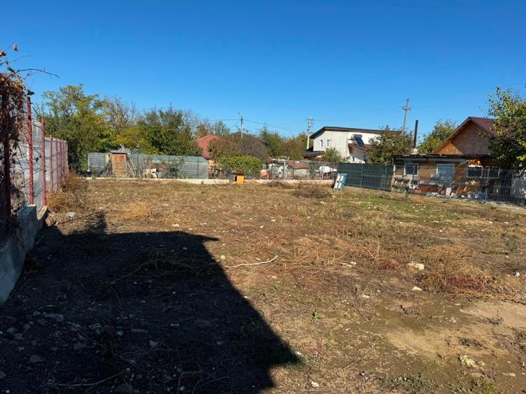 Teren Construcții intravilan de 800 mp, în Fundeni