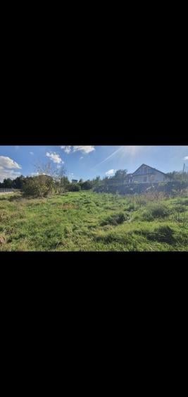 Teren de 250 mp, în Deve