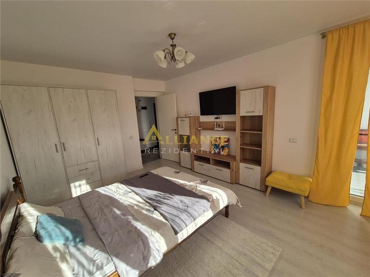 Apartament cu 3 camere decomandat în Apărătorii Patriei