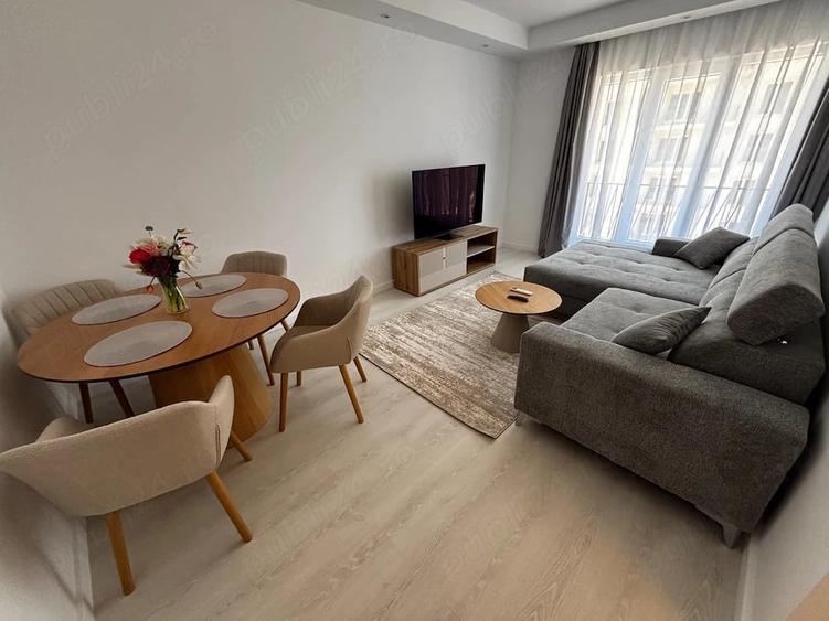 Apartament cu 2 camere decomandat în Tunari