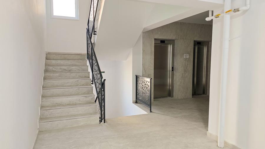 Apartament cu 4 camere decomandat în 1 Decembrie 1918