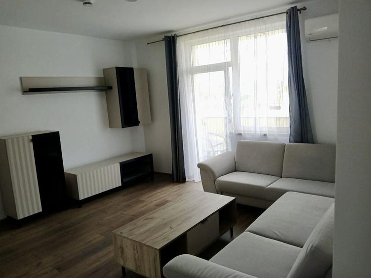 Apartament cu 3 camere decomandat în Șelimbăr