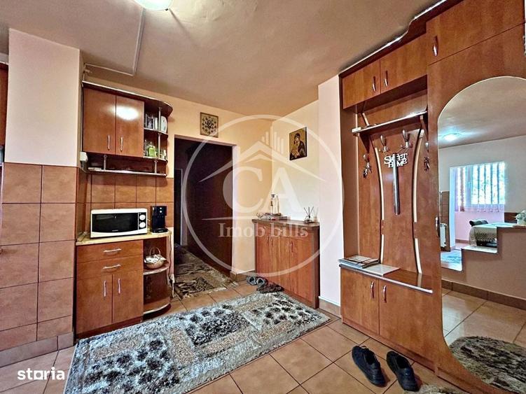 Apartament cu 3 camere decomandat în Rogerius