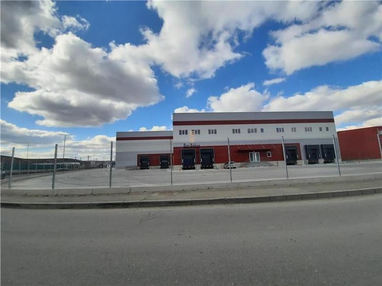 Spațiu industrial, de 900 mp, în Apahida