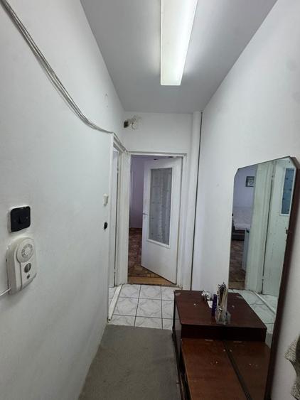 Apartament cu 2 camere nedecomandat în Central
