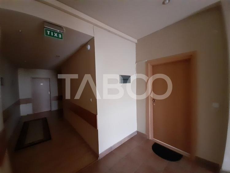 Spațiu comercial, de 2,300 mp, în Turnișor
