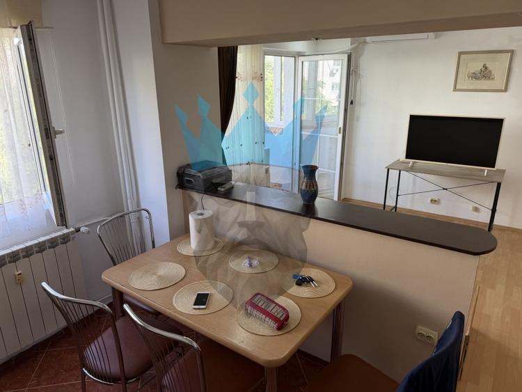 Apartament cu 2 camere semidecomandat, mobilat în Brâncoveanu