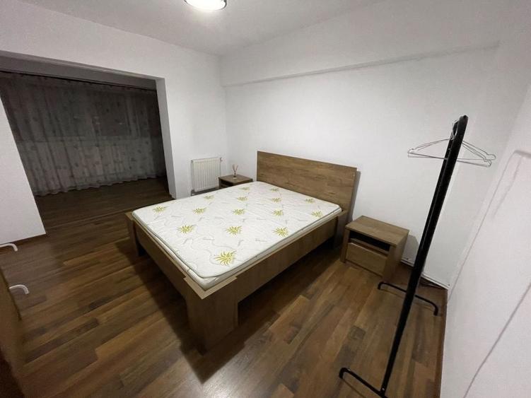 Apartament cu 3 camere decomandat în Ultracentral