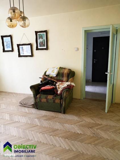 Apartament cu 2 camere semidecomandat în Ciupercenii Noi