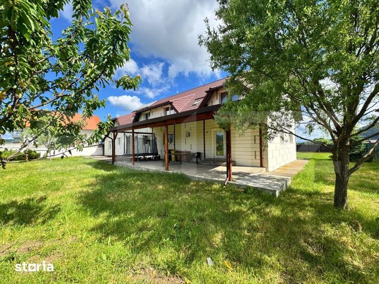Casă cu Teren 1816 Mp în Central