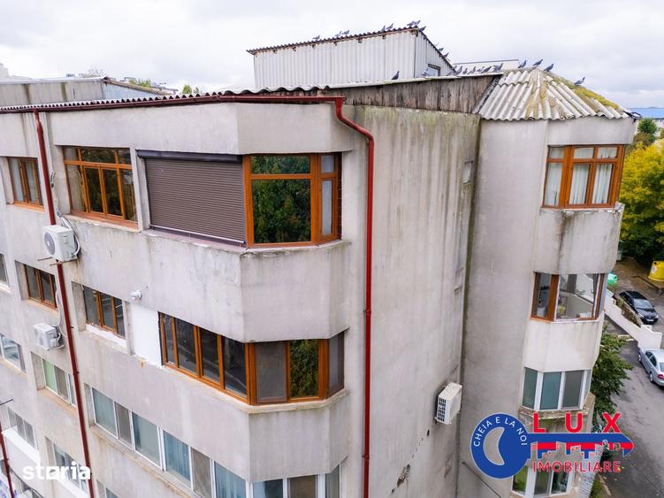 Apartament cu 3 camere decomandat în Babadag