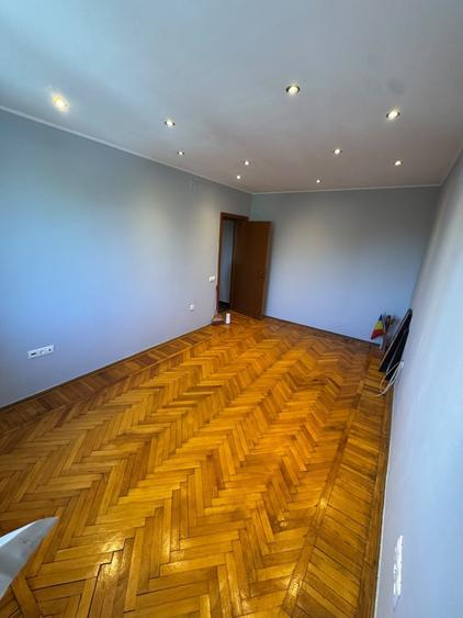 Apartament cu 2 camere, mobilat în Floreasca