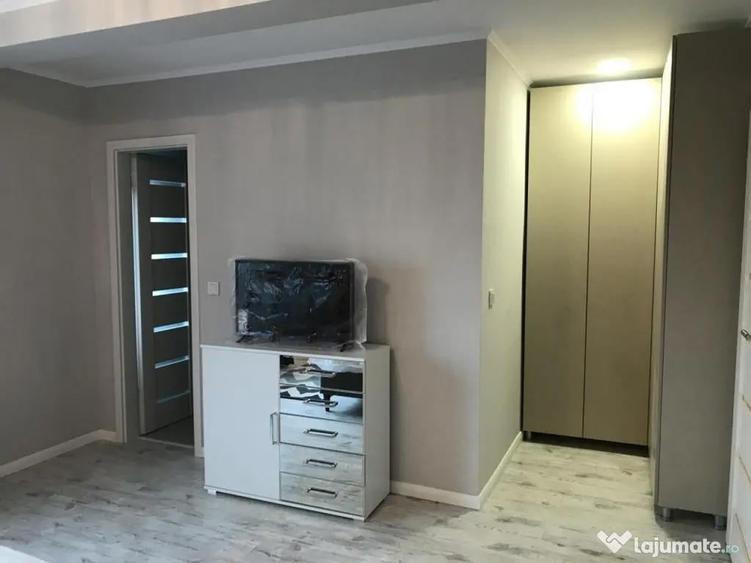Casă cu 3 camere cu Teren 60 Mp în Albert