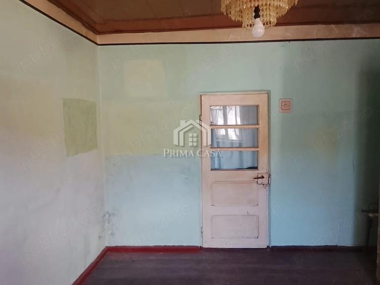 Casă cu Teren 700 Mp în Dealu Viei