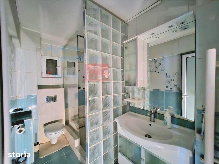 Apartament cu 3 camere decomandat, mobilat în Ultracentral