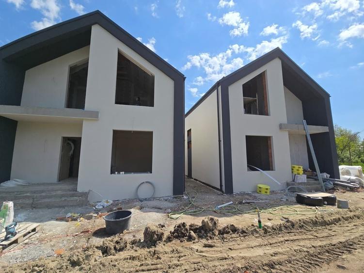 Vila individuala | 4 Camere - 2