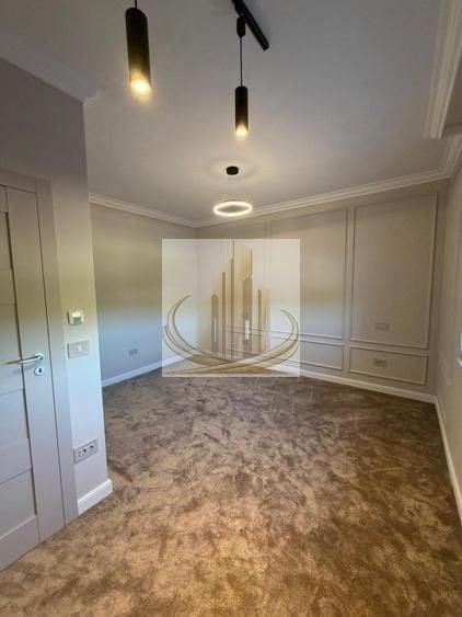 Duplex cu 5 camere cu Canalizare în Ghiroda