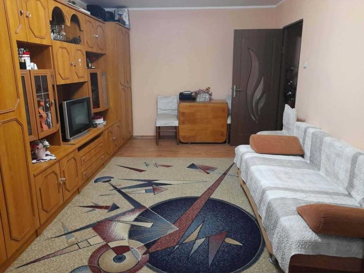 Vand apartament 4 camere 81mp2 - 1