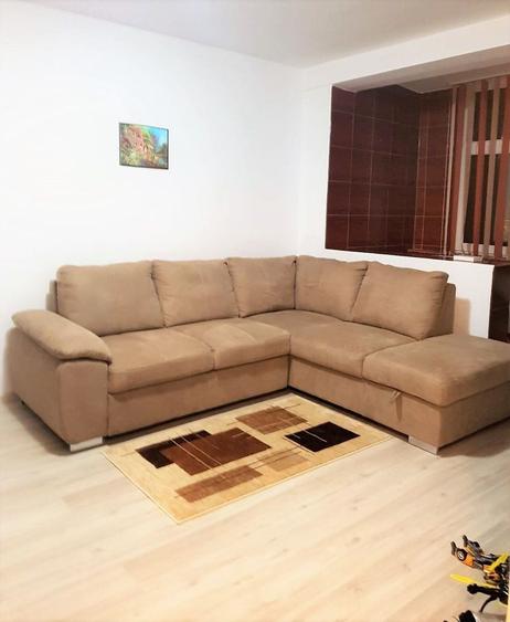 Apartament cu 2 camere semidecomandat, mobilat în Micro 16