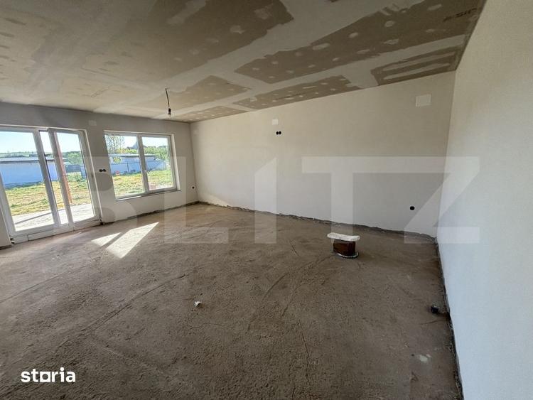 Casă cu 3 camere cu Teren 1300 Mp în Sud
