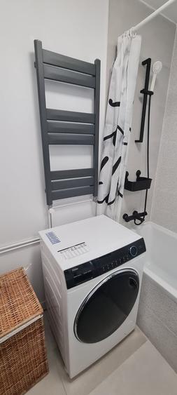 Apartament cu 2 camere decomandat în Eroii Revoluției