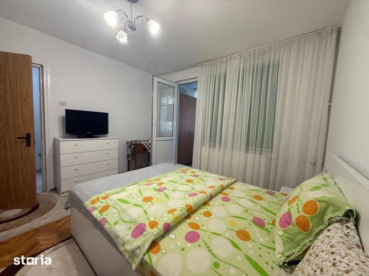 Apartament cu 3 camere decomandat în Berceni — fotografia 3