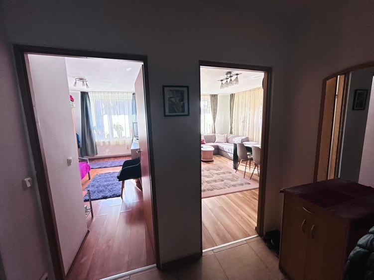 Apartament cu 2 camere decomandat, mobilat în Dâmbul Rotund