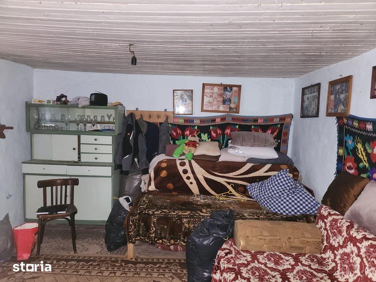 Casă cu 3 camere cu Teren 700 Mp în Filipești