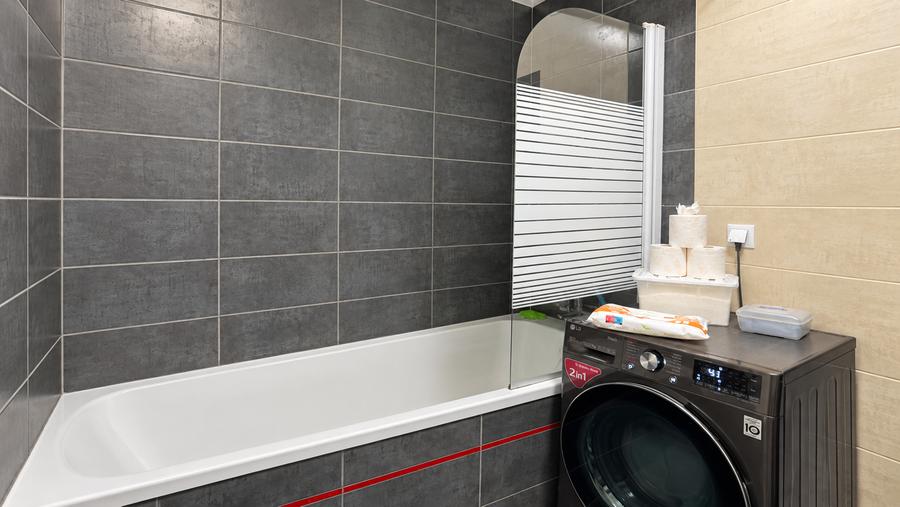 Apartament cu 2 camere decomandat, mobilat în Șelimbăr