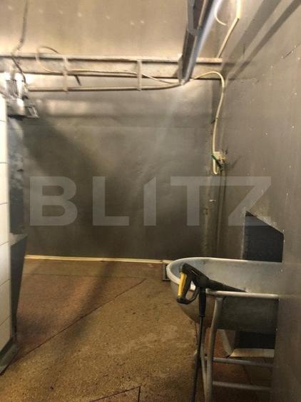 Spațiu industrial, de 2,000 mp, în Exterior Nord