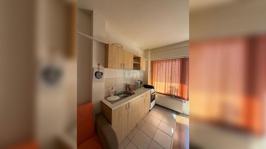 Apartament cu 2 camere semidecomandat în Câmpului