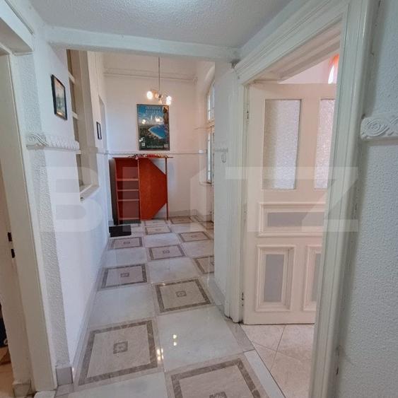Apartament cu 2 camere decomandat în Sud