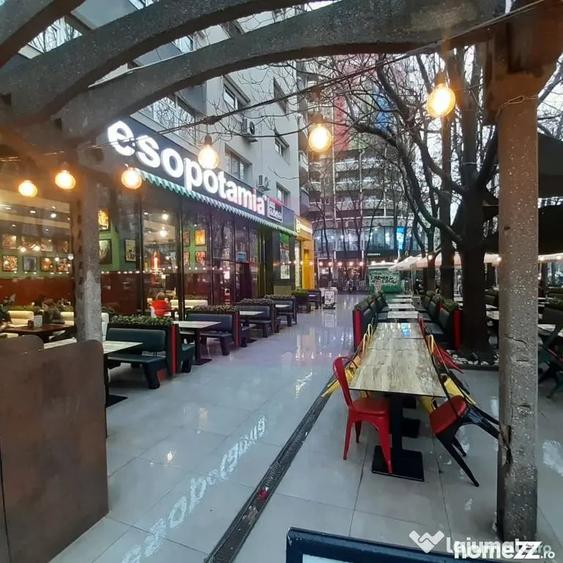 Apartament cu 3 camere semidecomandat în Romană