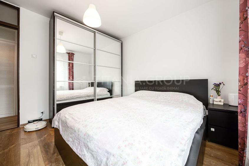 Apartament cu 4 camere decomandat, mobilat în Tractorul