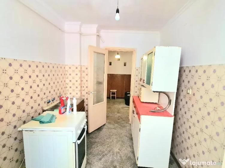 Apartament cu 2 camere decomandat în Ultracentral