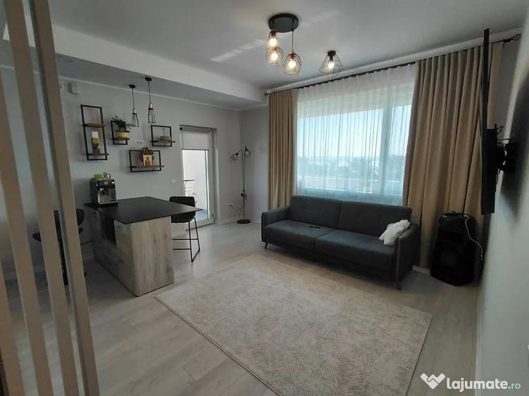 Apartament cu 2 camere semidecomandat în Costi