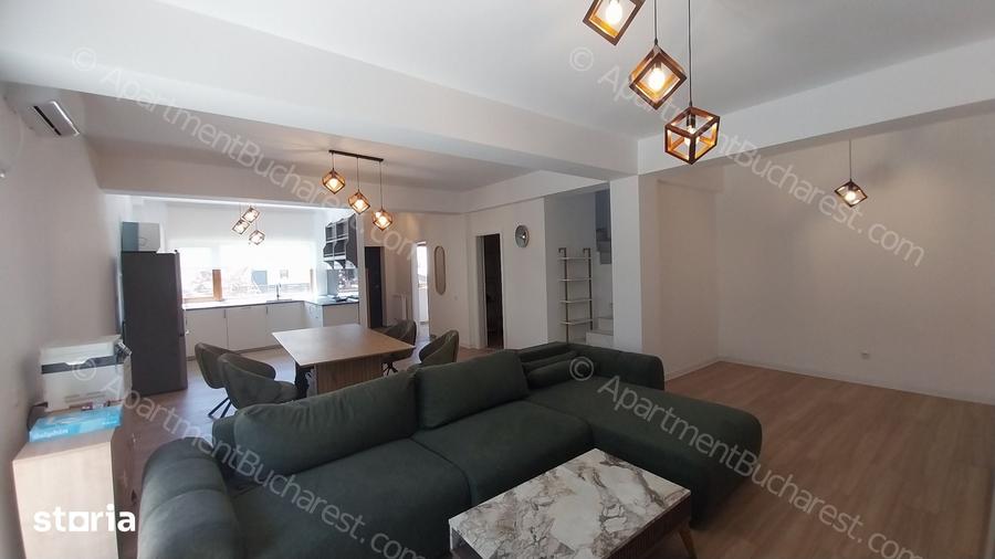 Casă cu 4 camere cu Teren 100 Mp în 1 Decembrie