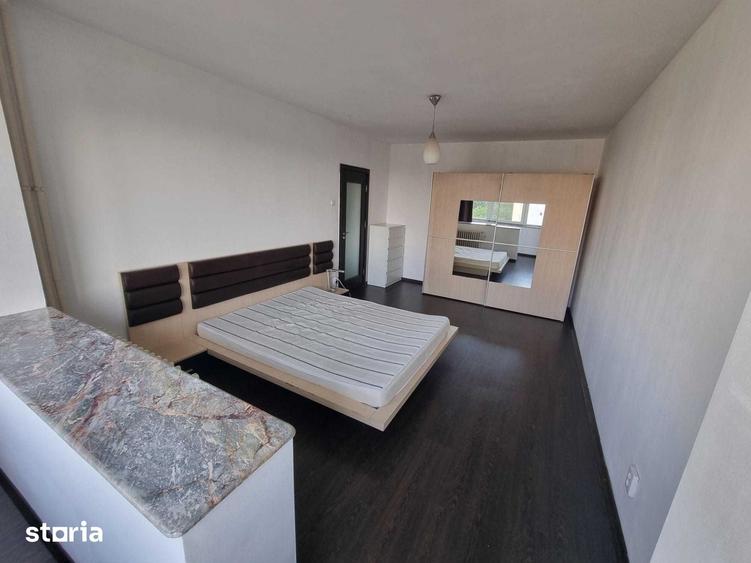 Apartament cu 2 camere semidecomandat în Tineretului