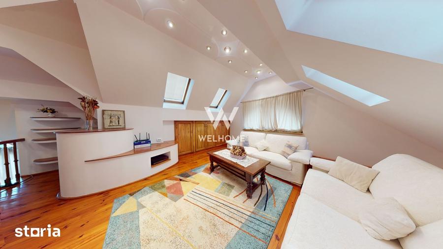 Casă cu 7 camere cu Teren 475 Mp în Ștrand