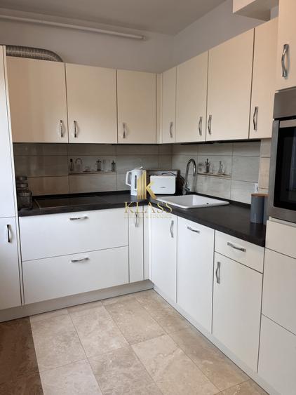 Apartament 3 camere, 80 mp, 2 terase, centrala, parcare, metrou Aurel Vlaicu - 9